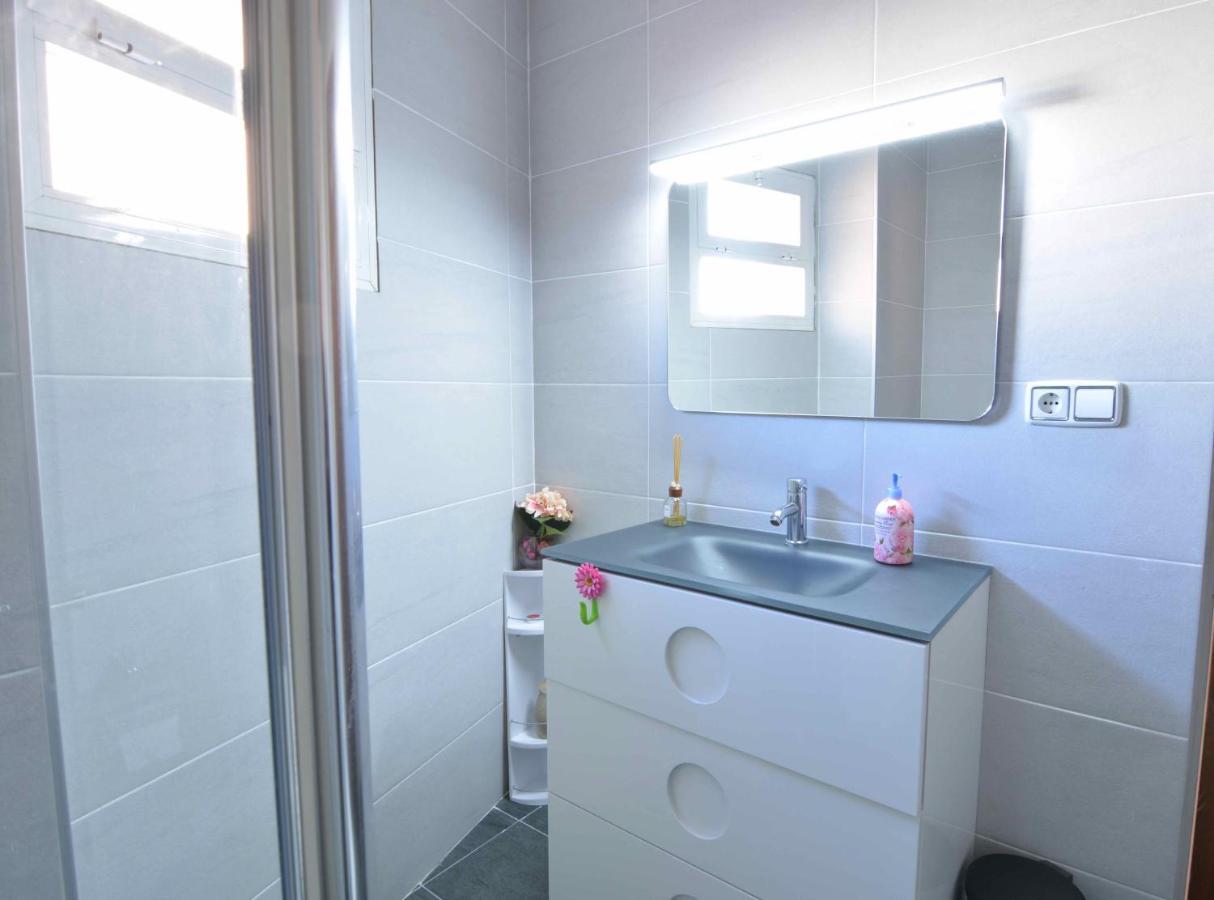 Reus Bedrooms 2 Habitaciones Con Bano Privado, Sin Cocina Bagian luar foto