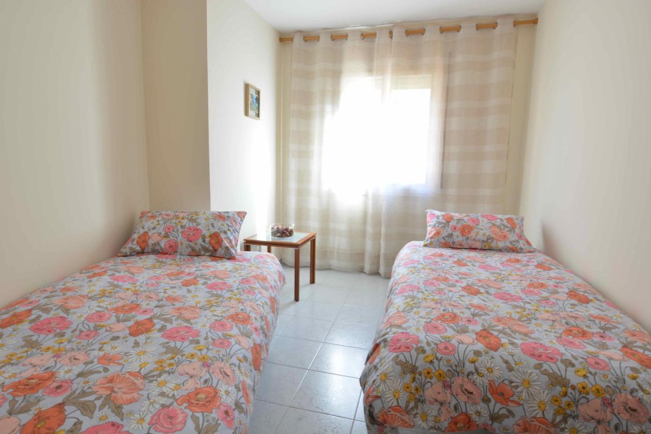 Reus Bedrooms 2 Habitaciones Con Bano Privado, Sin Cocina Bagian luar foto